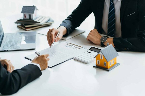 Les avantages fiscaux de l'investissement immobilier à l'île de Ré